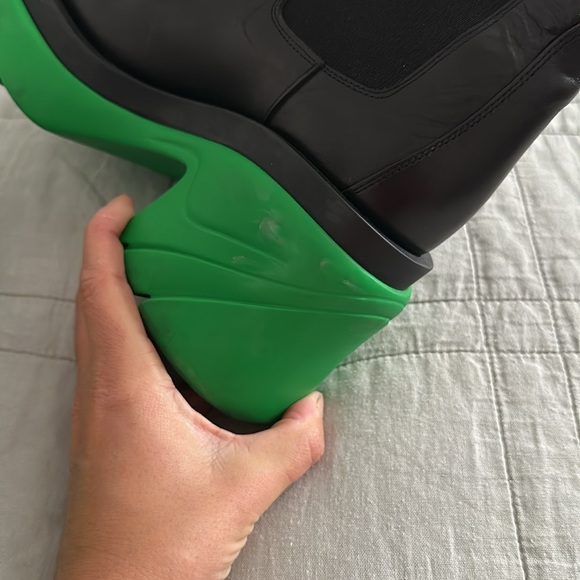 Bottega Veneta green/black flash boots - Picture 5 of 7